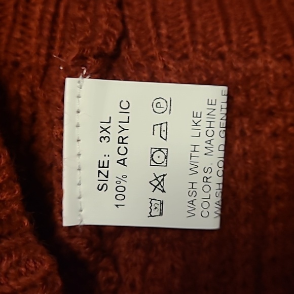 Burgandy Cardigan.  PTP is 27. - Picture 6 of 10